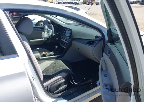 2018 Hyundai Sonata Eco from USA, damaged, VIN 5NPE24AA2JH723156